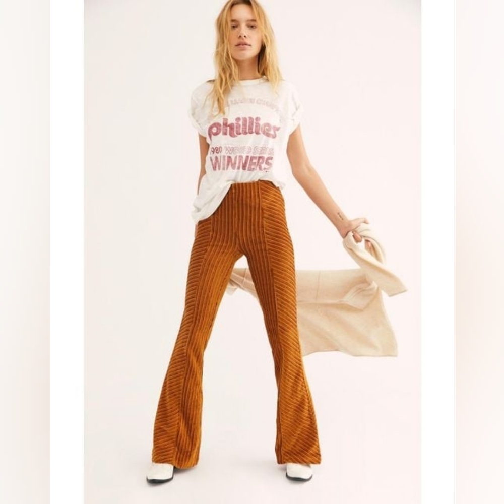 Free People velvety corduroy flare xs